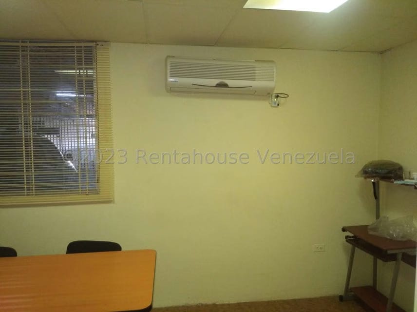 Comercial (Local Comercial) en Venta en Lomas del Este, Carabobo - 10