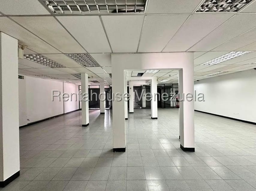 Comercial (Local Comercial) en Venta en Centro, Lara - 6