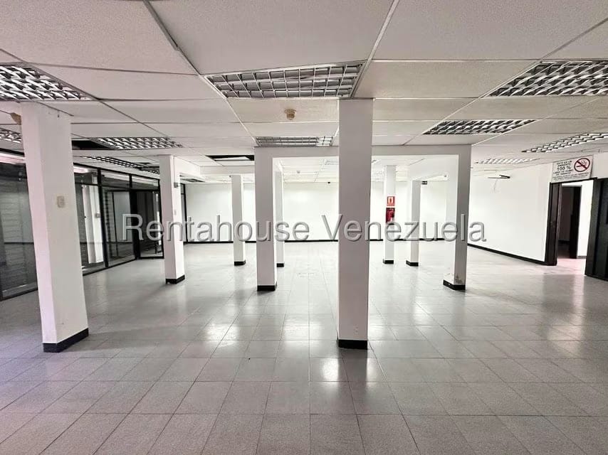 Comercial (Local Comercial) en Venta en Centro, Lara - 8