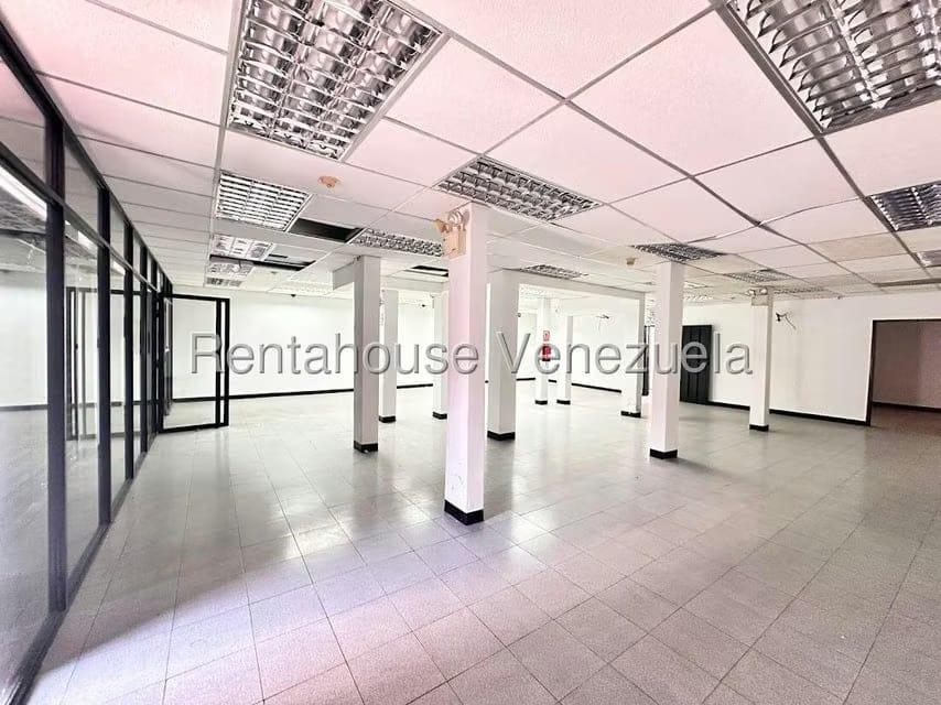 Comercial (Local Comercial) en Venta en Centro, Lara - 9