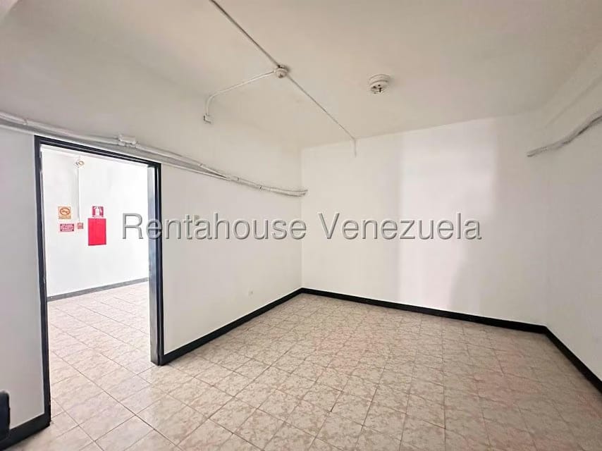 Comercial (Local Comercial) en Venta en Centro, Lara - 10
