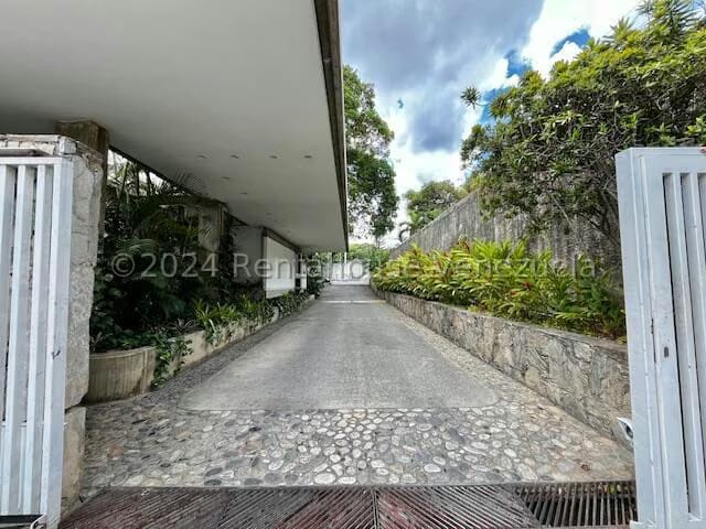 Apartamento (1 Nivel) en Venta en Los Naranjos de Las Mercedes, Distrito Metropolitano - 2