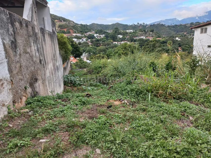 Terreno (Residencial) en Venta en Prados del Este, Distrito Metropolitano - 6