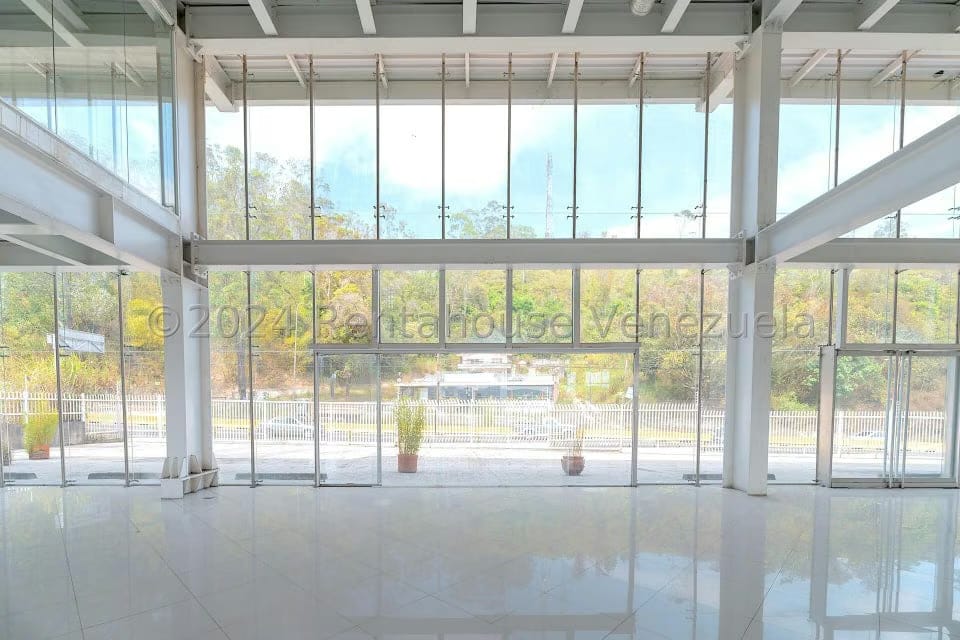 Comercial (Edificio) en Venta en Municipio Carrizal, Miranda - 13