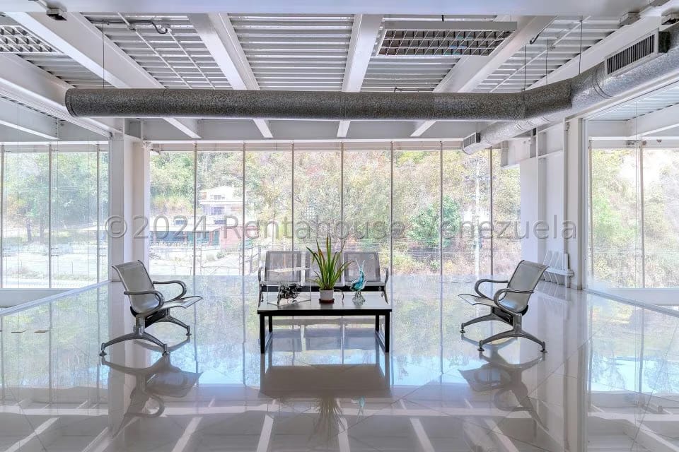 Comercial (Edificio) en Venta en Municipio Carrizal, Miranda - 15