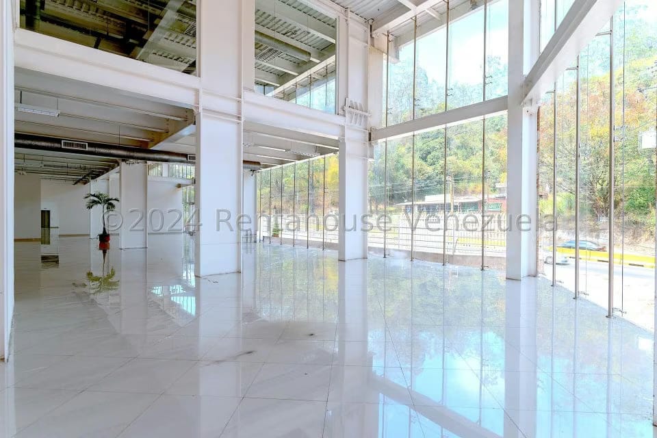 Comercial (Edificio) en Venta en Municipio Carrizal, Miranda - 3