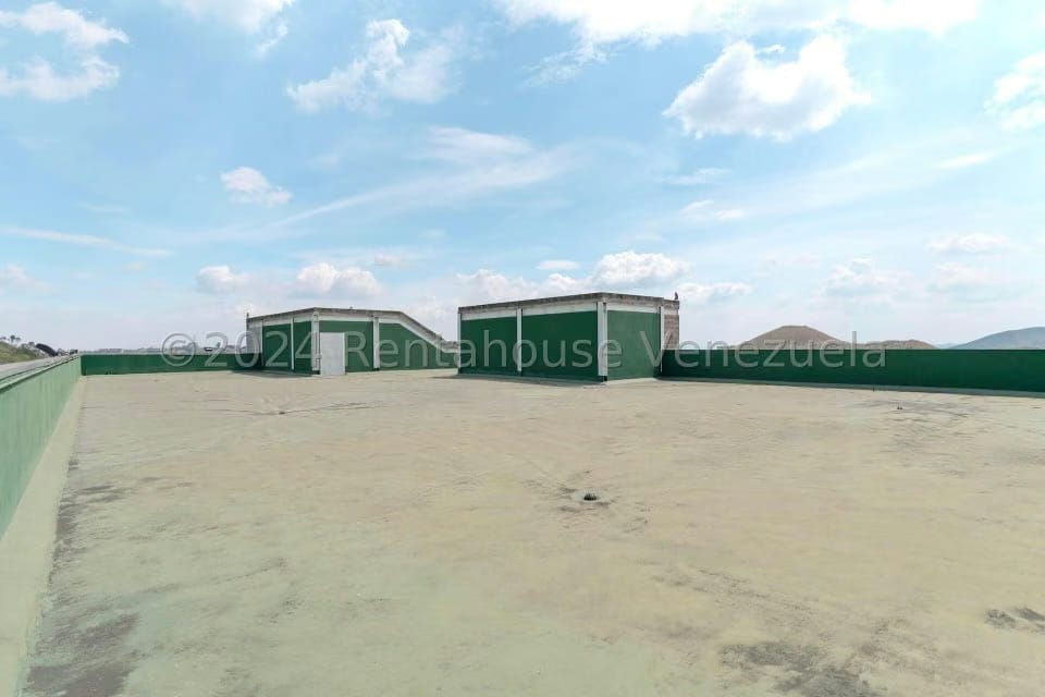 Comercial (Edificio) en Venta en Municipio Carrizal, Miranda - 44