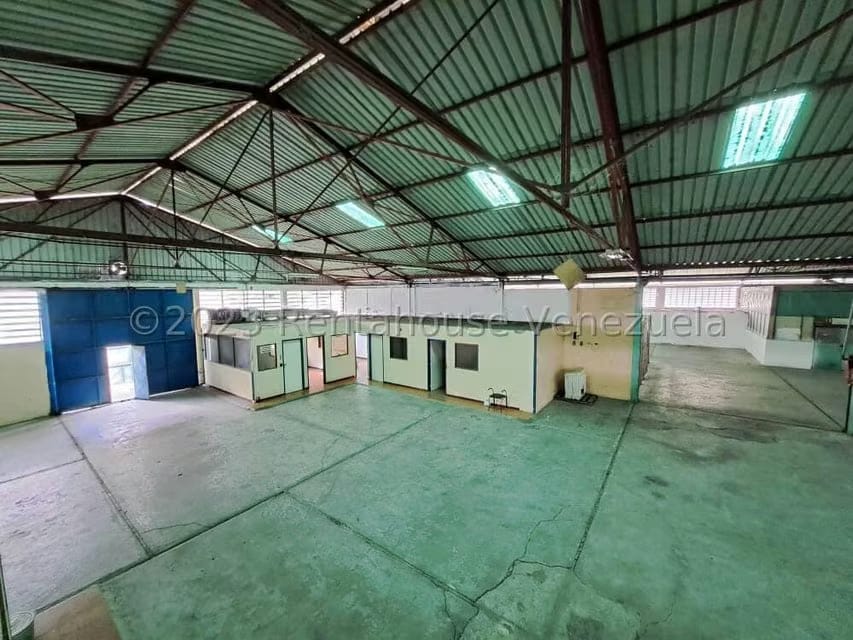 Comercial (Local Comercial) en Venta en Santa Rosa de Charallave, Miranda - 12