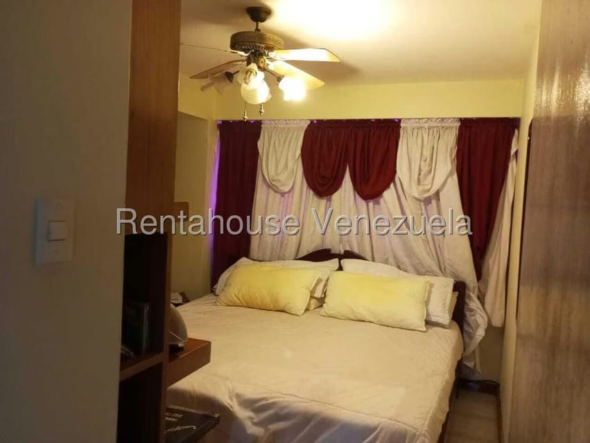 Apartamento (1 Nivel) en Venta en Calle 72, Zulia - 25