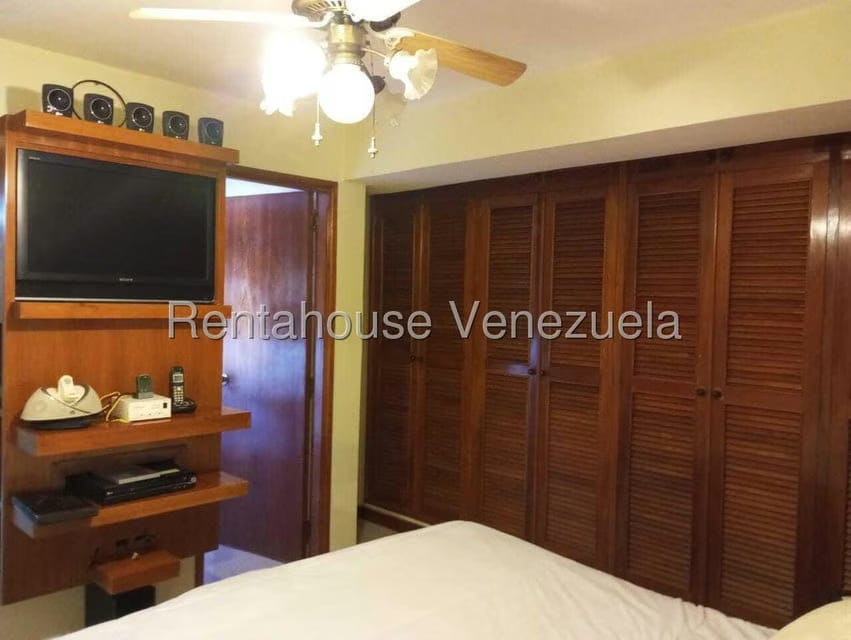 Apartamento (1 Nivel) en Venta en Calle 72, Zulia - 27