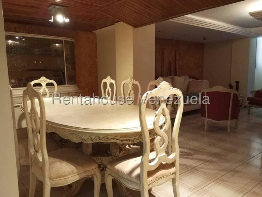 Apartamento (1 Nivel) en Venta en Calle 72, Zulia - 4
