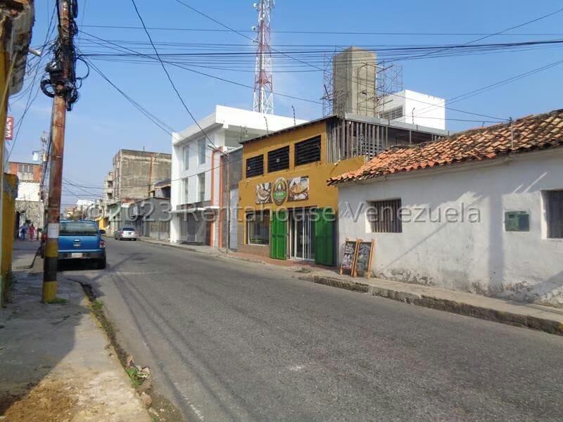 Comercial (Local Comercial) en Venta en Parroquia Catedral, Lara - 16