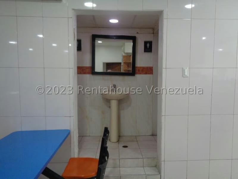 Comercial (Local Comercial) en Venta en Parroquia Catedral, Lara - 19