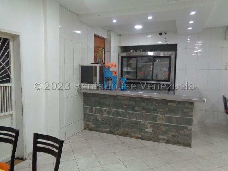 Comercial (Local Comercial) en Venta en Parroquia Catedral, Lara - 4