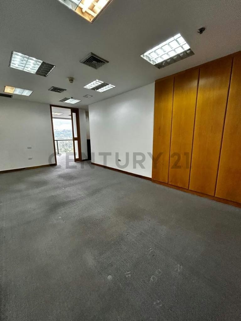 RCh - Alquiler de Oficina en Santa Eduvigis, Torre Poliprima - 7