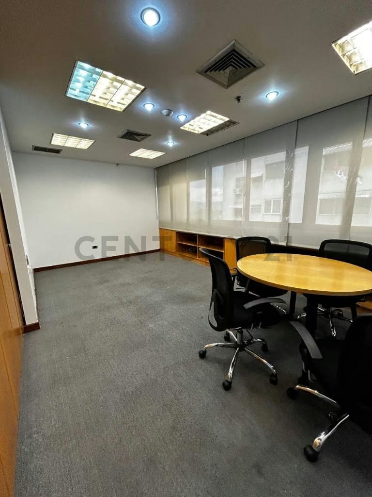 RCh - Alquiler de Oficina en Santa Eduvigis, Torre Poliprima - 10