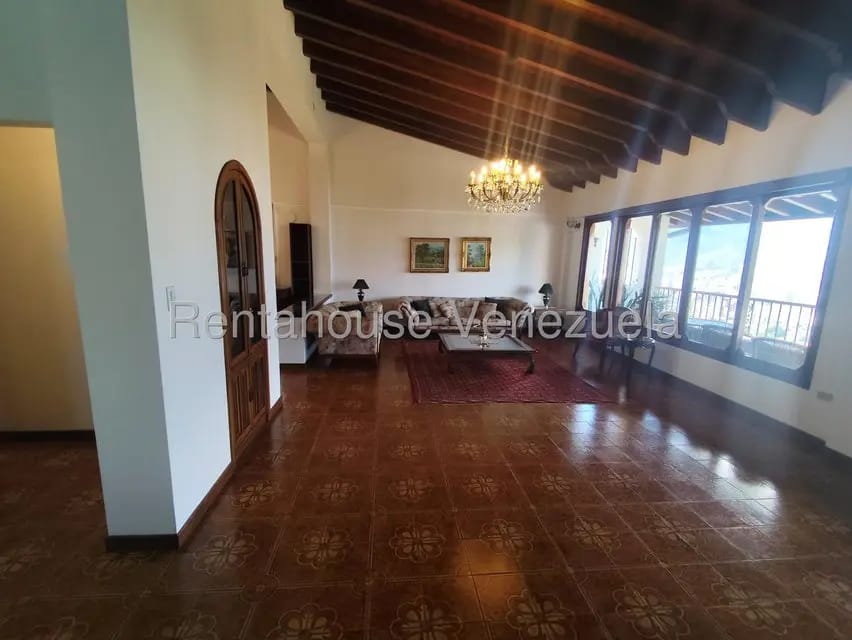 Apartamento (1 Nivel) en Alquiler en Colinas de Bello Monte, Distrito Metropolitano - 33