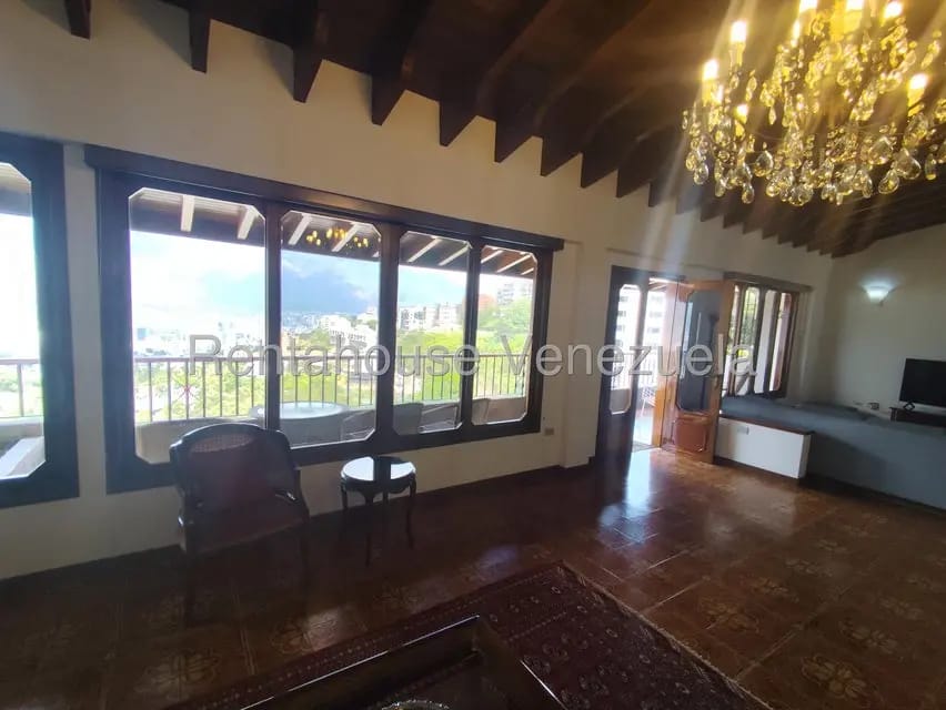 Apartamento (1 Nivel) en Alquiler en Colinas de Bello Monte, Distrito Metropolitano - 40