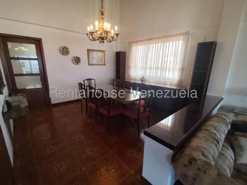 Apartamento (1 Nivel) en Alquiler en Colinas de Bello Monte, Distrito Metropolitano - 44