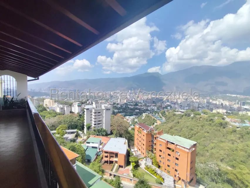 Apartamento (1 Nivel) en Alquiler en Colinas de Bello Monte, Distrito Metropolitano - 52