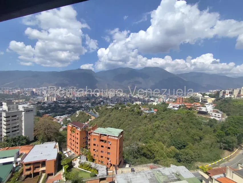 Apartamento (1 Nivel) en Alquiler en Colinas de Bello Monte, Distrito Metropolitano - 53