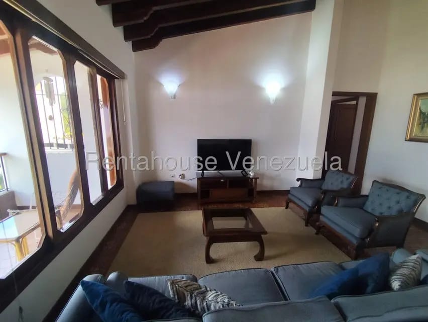 Apartamento (1 Nivel) en Alquiler en Colinas de Bello Monte, Distrito Metropolitano - 57