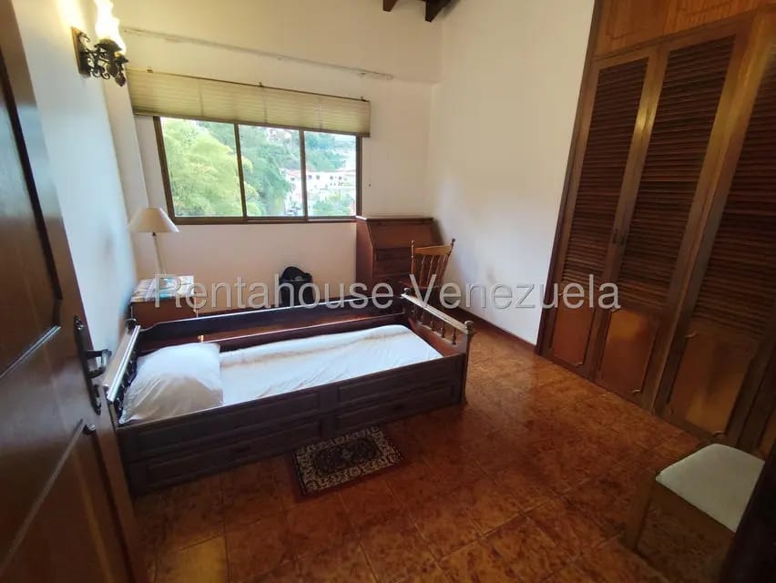 Apartamento (1 Nivel) en Alquiler en Colinas de Bello Monte, Distrito Metropolitano - 75