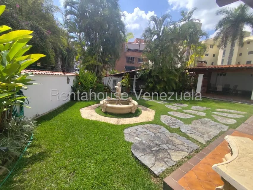 Apartamento (1 Nivel) en Alquiler en Colinas de Bello Monte, Distrito Metropolitano - 10