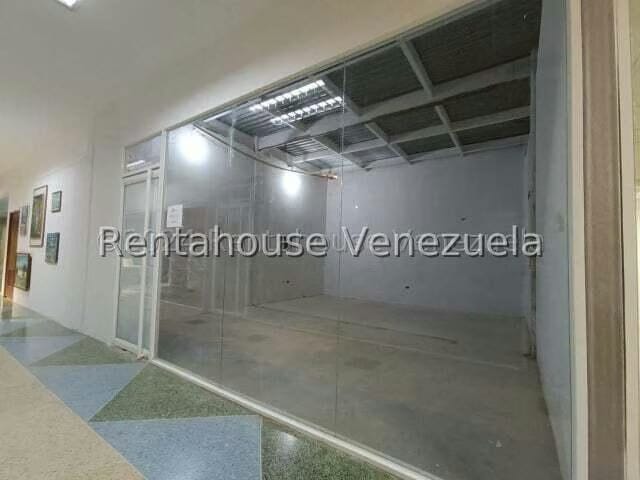 Comercial (Local Comercial) en Alquiler en Buena Vista, Zulia - 2
