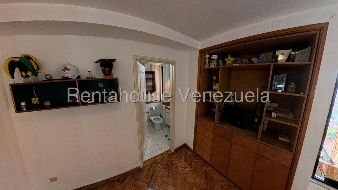 Apartamento (Multiples Niveles) en Venta en Los Samanes, Distrito Metropolitano - 14