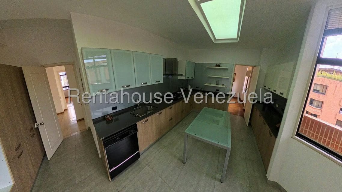Apartamento (Multiples Niveles) en Venta en Los Samanes, Distrito Metropolitano - 5