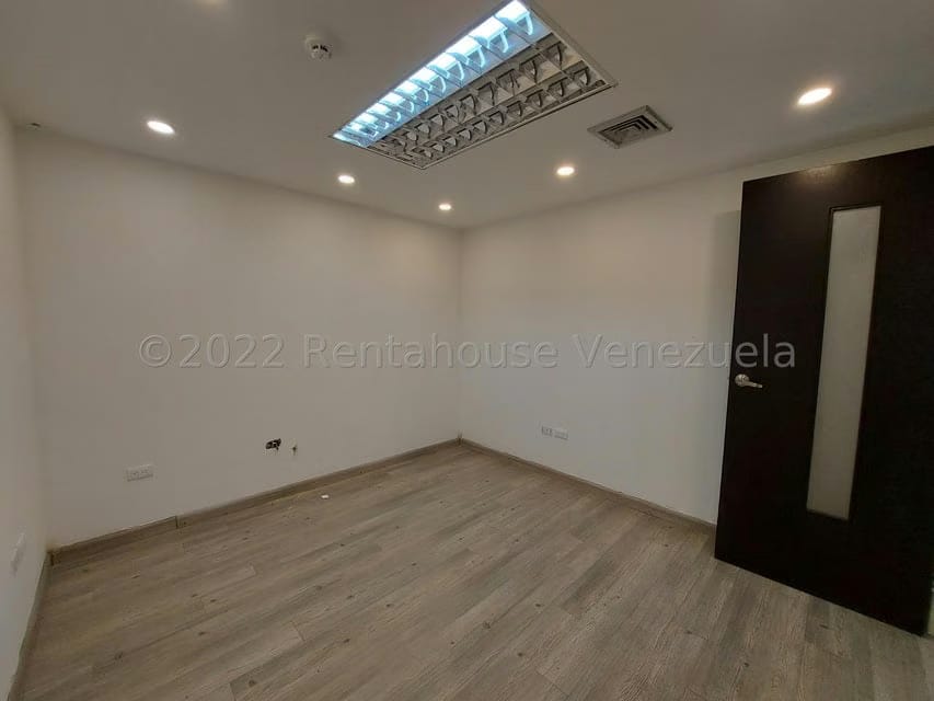 Comercial (Oficina) en Venta en Chacao, Distrito Metropolitano - 16