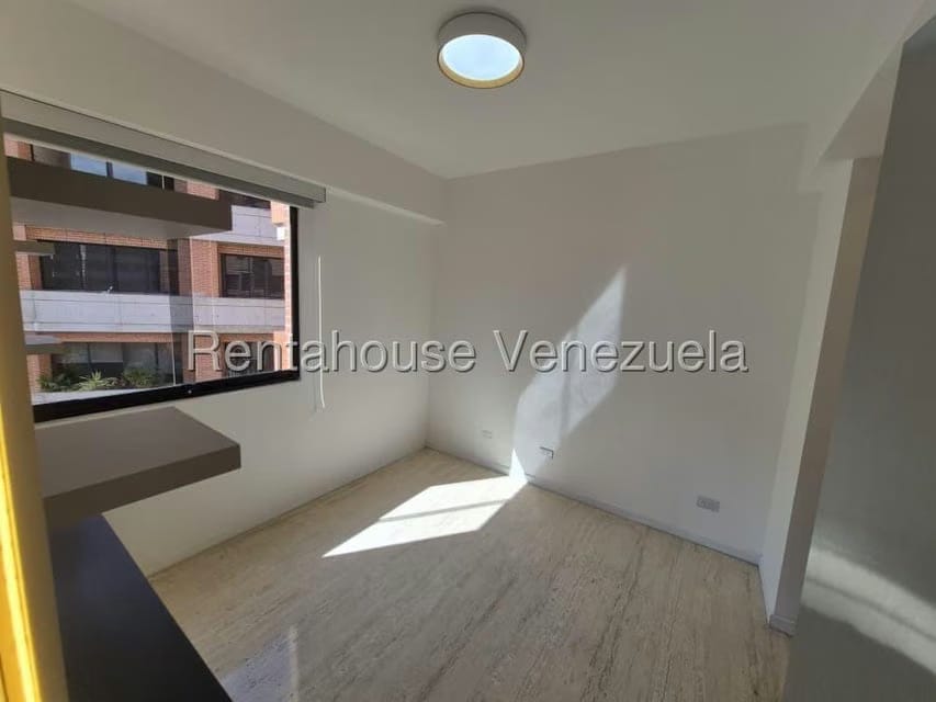 Apartamento (1 Nivel) en Alquiler en Campo Alegre, Distrito Metropolitano - 19
