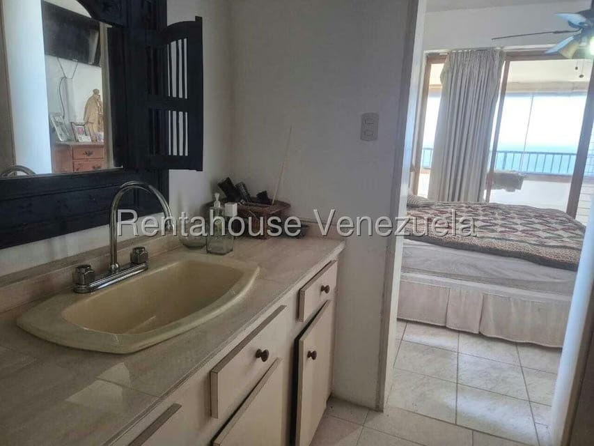 Apartamento (Penthouse) en Venta en Playa Grande, Vargas - 17