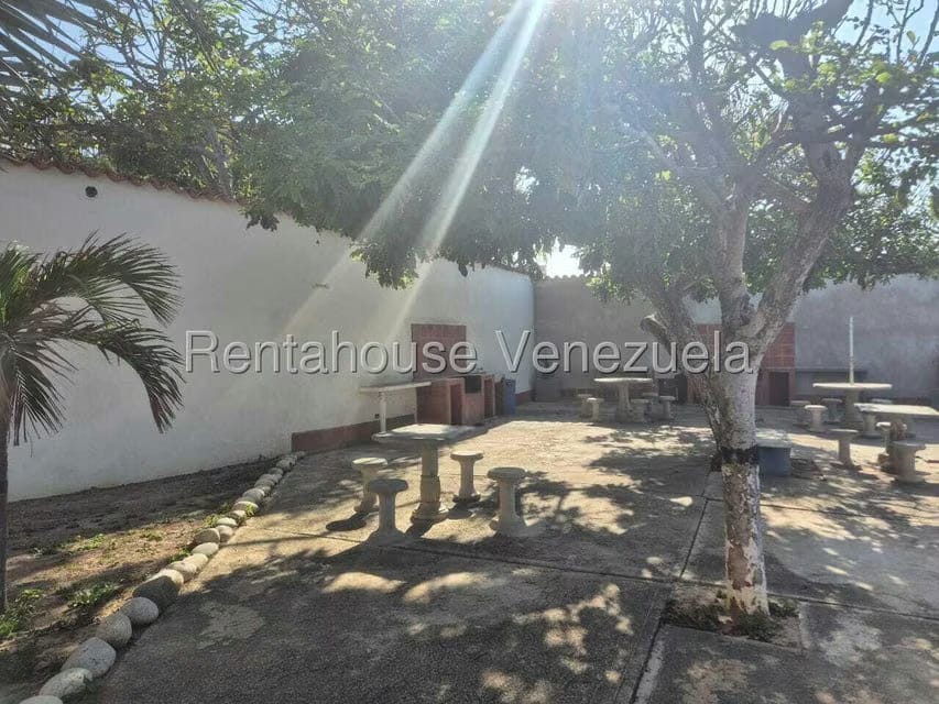 Apartamento (Penthouse) en Venta en Playa Grande, Vargas - 41