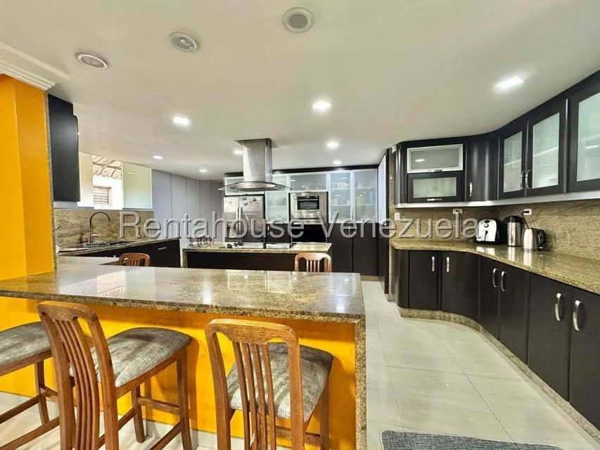 Apartamento (Penthouse) en Venta en La Urbina, Distrito Metropolitano - 12