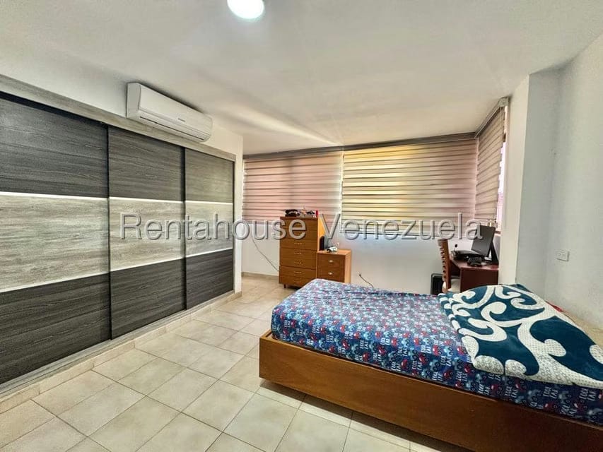 Apartamento (Penthouse) en Venta en La Urbina, Distrito Metropolitano - 44