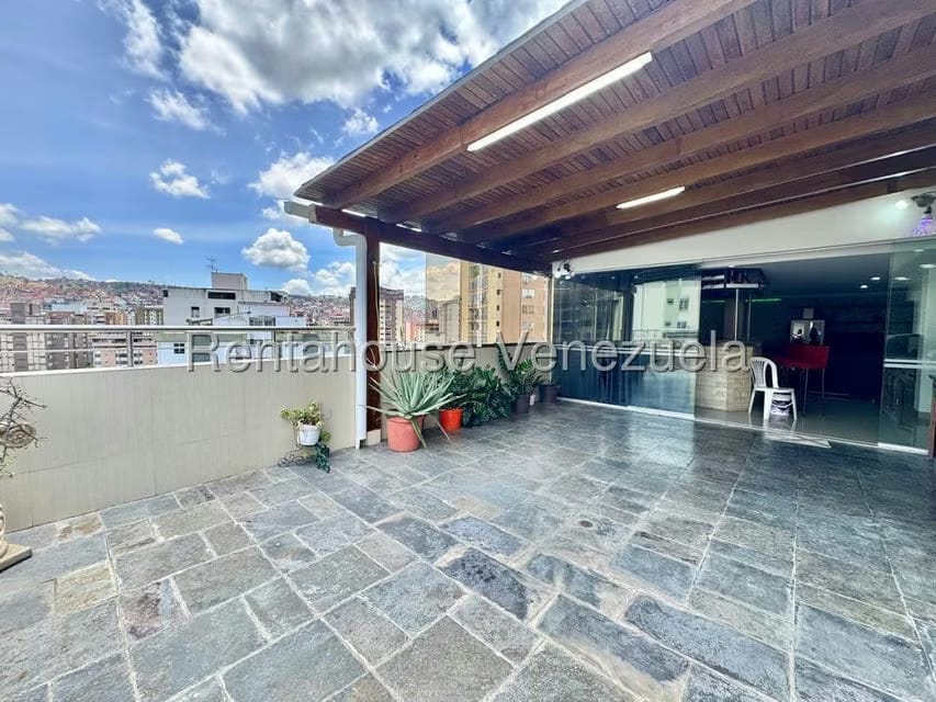 Apartamento (Penthouse) en Venta en La Urbina, Distrito Metropolitano - 53