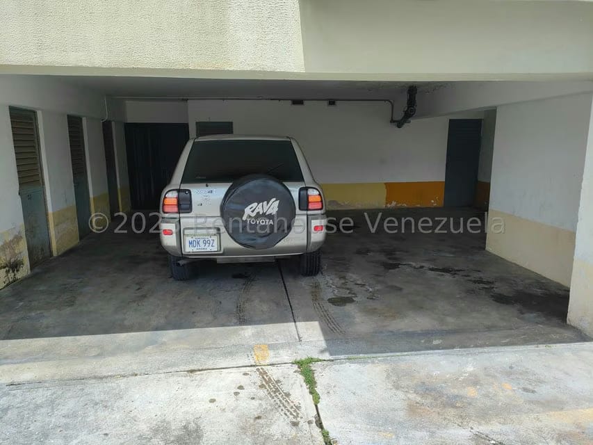 Apartamento (1 Nivel) en Venta en Guaicay, Distrito Metropolitano - 27