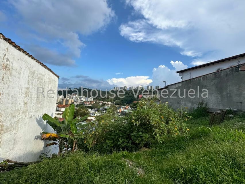 Terreno (Residencial) en Venta en La Rosaleda, Miranda - 5