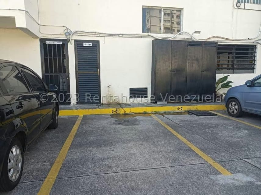 Comercial (Consultorio Medico) en Venta en Los Sauces, Carabobo - 19
