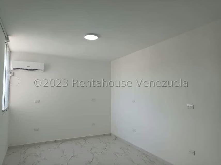 Comercial (Consultorio Medico) en Venta en Los Sauces, Carabobo - 20