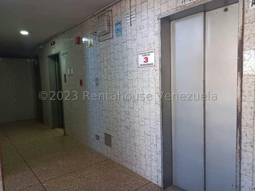 Comercial (Consultorio Medico) en Venta en Los Sauces, Carabobo - 3