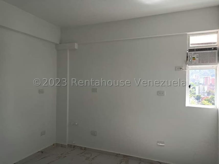 Comercial (Consultorio Medico) en Venta en Los Sauces, Carabobo - 10