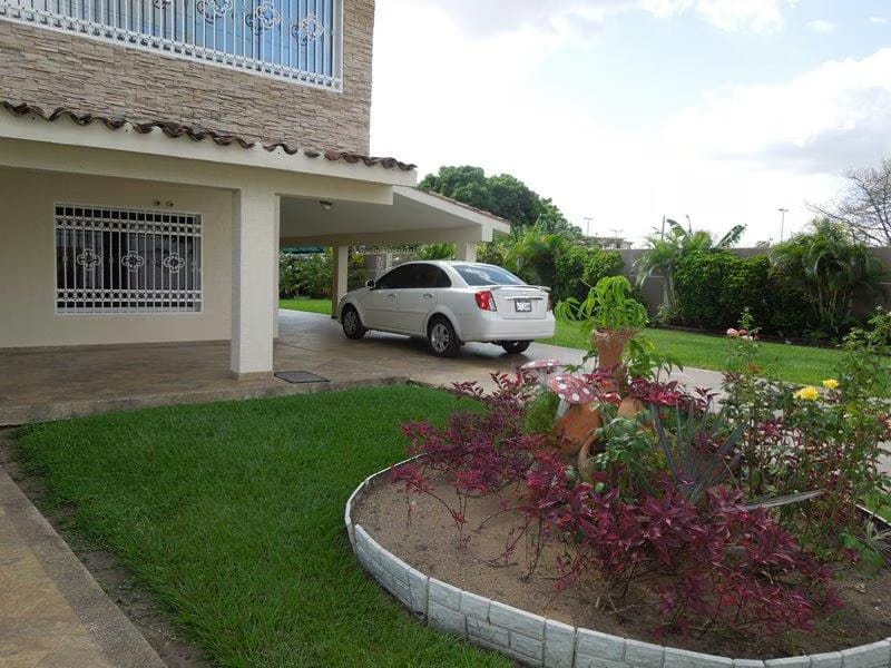 Casa (Duplex) en Venta en Pueblo Nuevo Sur, Anzoategui - 2