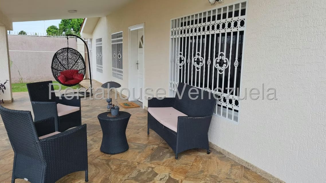 Casa (Duplex) en Venta en Pueblo Nuevo Sur, Anzoategui - 3