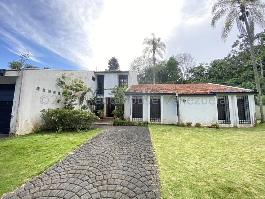 Casa (Multipes Niveles) en Venta en La Lagunita Country Club, Distrito Metropolitano - 2