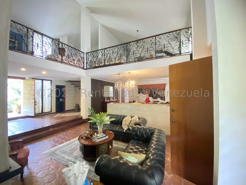 Casa (Multipes Niveles) en Venta en La Lagunita Country Club, Distrito Metropolitano - 21