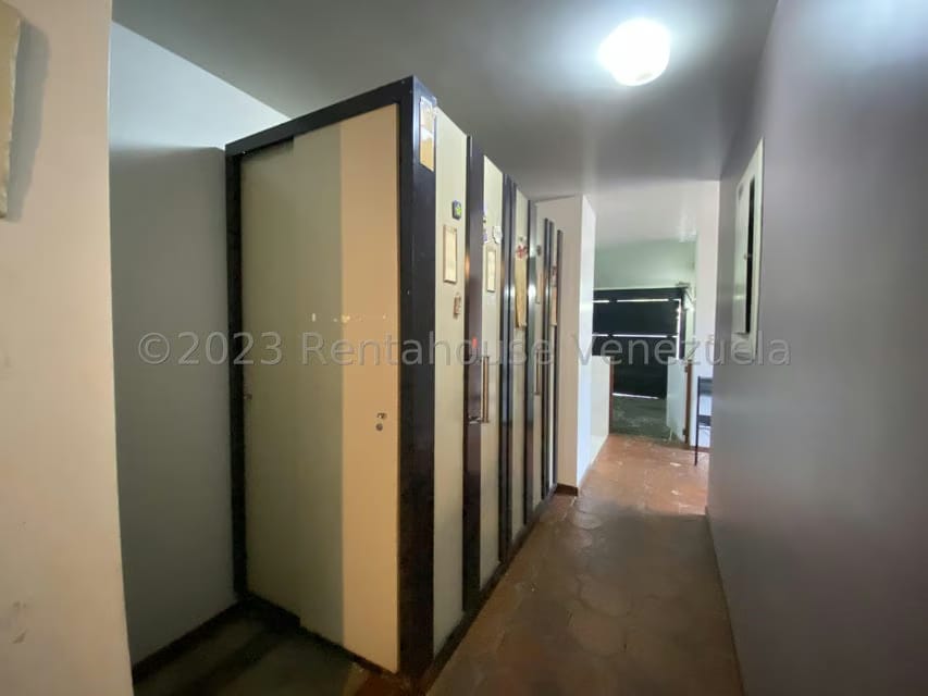 Casa (Multipes Niveles) en Venta en La Lagunita Country Club, Distrito Metropolitano - 33