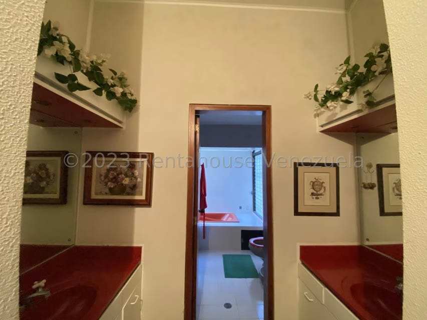 Casa (Multipes Niveles) en Venta en La Lagunita Country Club, Distrito Metropolitano - 41